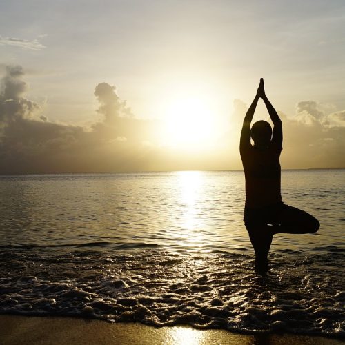 beach, yoga, sunset-1835213.jpg